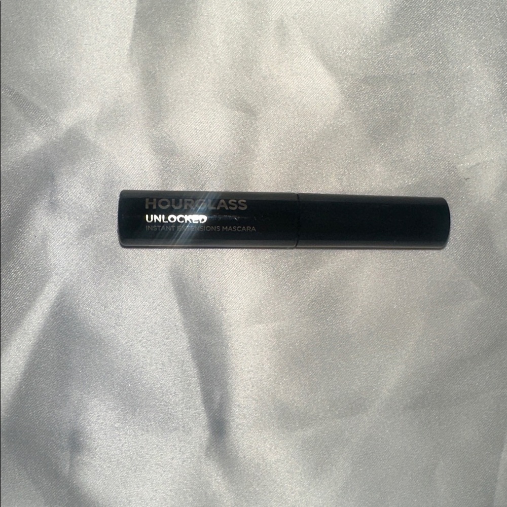 Hourglass essentials - Picture 7 of 8